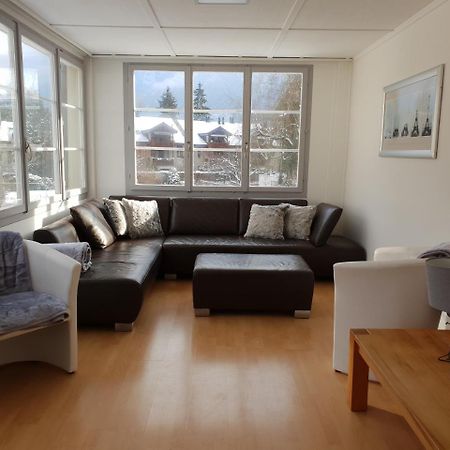 אינטרלאקן Townhouse II Sleeps 12 Guests Central מראה חיצוני תמונה