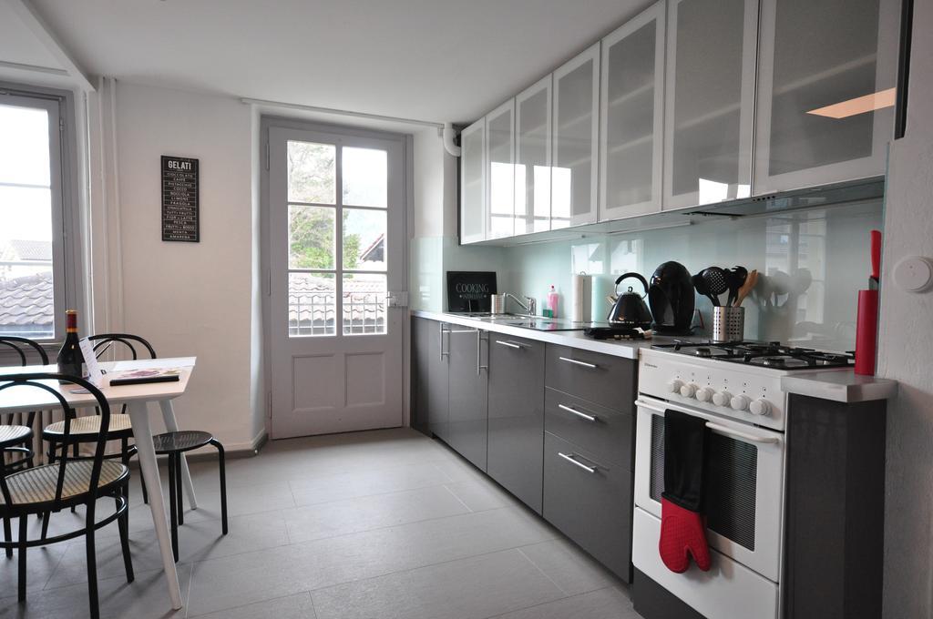 אינטרלאקן Townhouse II Sleeps 12 Guests Central מראה חיצוני תמונה